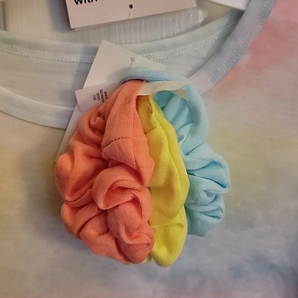 Adorable SO pajama with scrunchie pack, girls XS(6/6X), multi colored. NWT